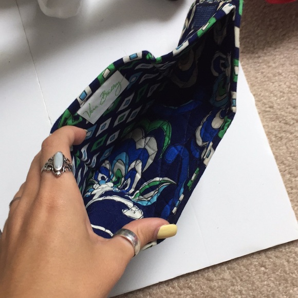 Vera Bradley wallet - Picture 3 of 4